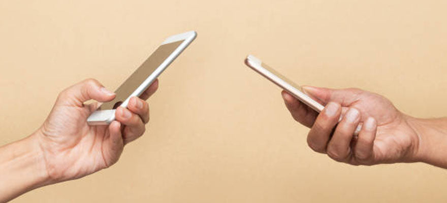 中古スマホの機種変更を自分でする方法<br>データ移行と設定手順