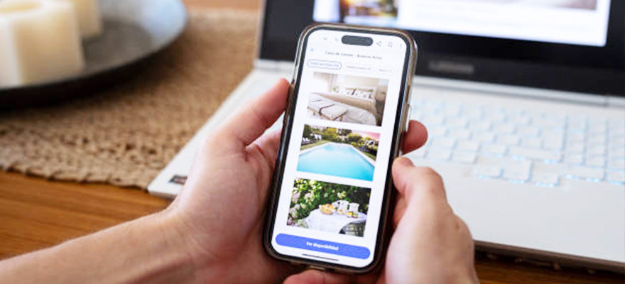 パソコンの写真をスマホ(iPhone)に送る方法<br>簡単転送テクニックと注意点
