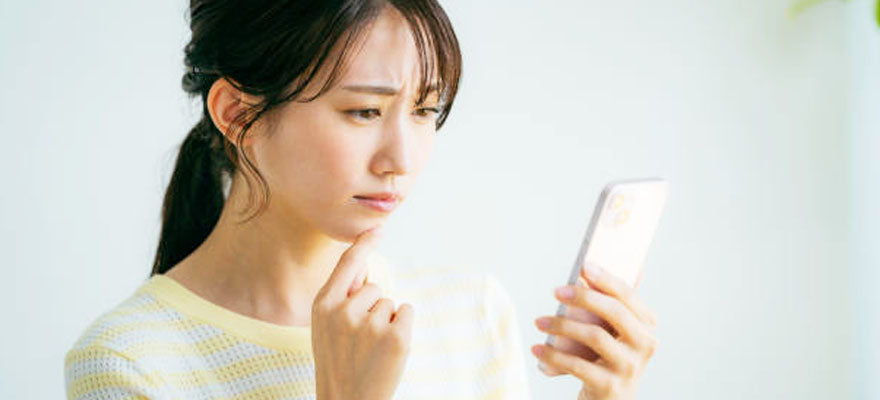 中古スマホ購入時の重要チェック項目！<br>バッテリー残量の確認方法と目安