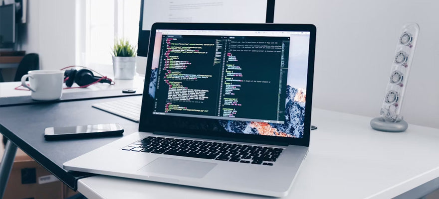 中古パソコンのおすすめメーカーは？<br>特徴と選び方を徹底比較